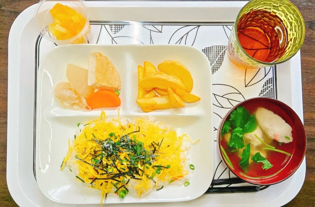 ☆カインドライフ年始の挨拶・12月昼食メニューのご紹介☆サムネイル