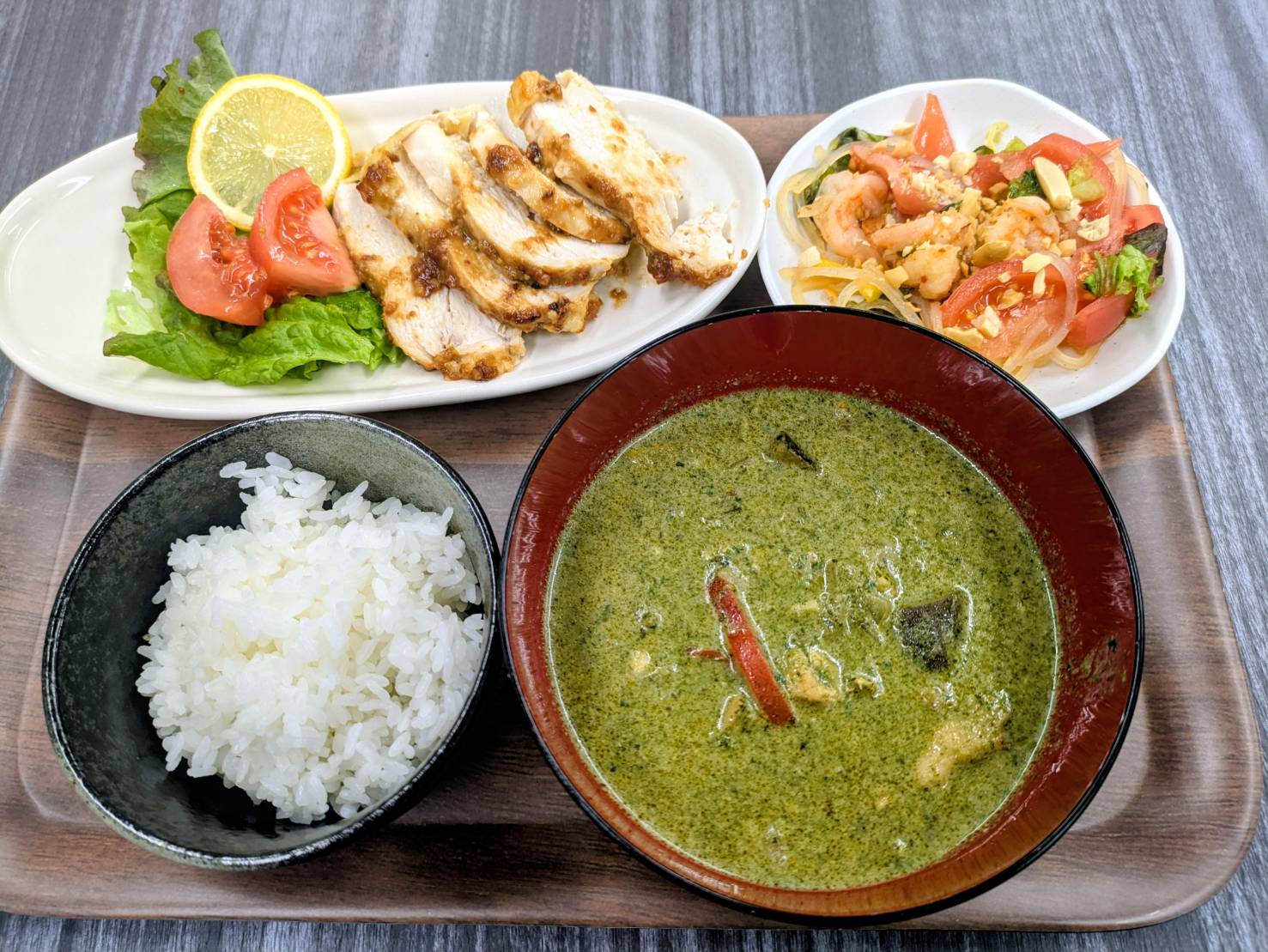 サンライフ🍴ランチメニューサムネイル